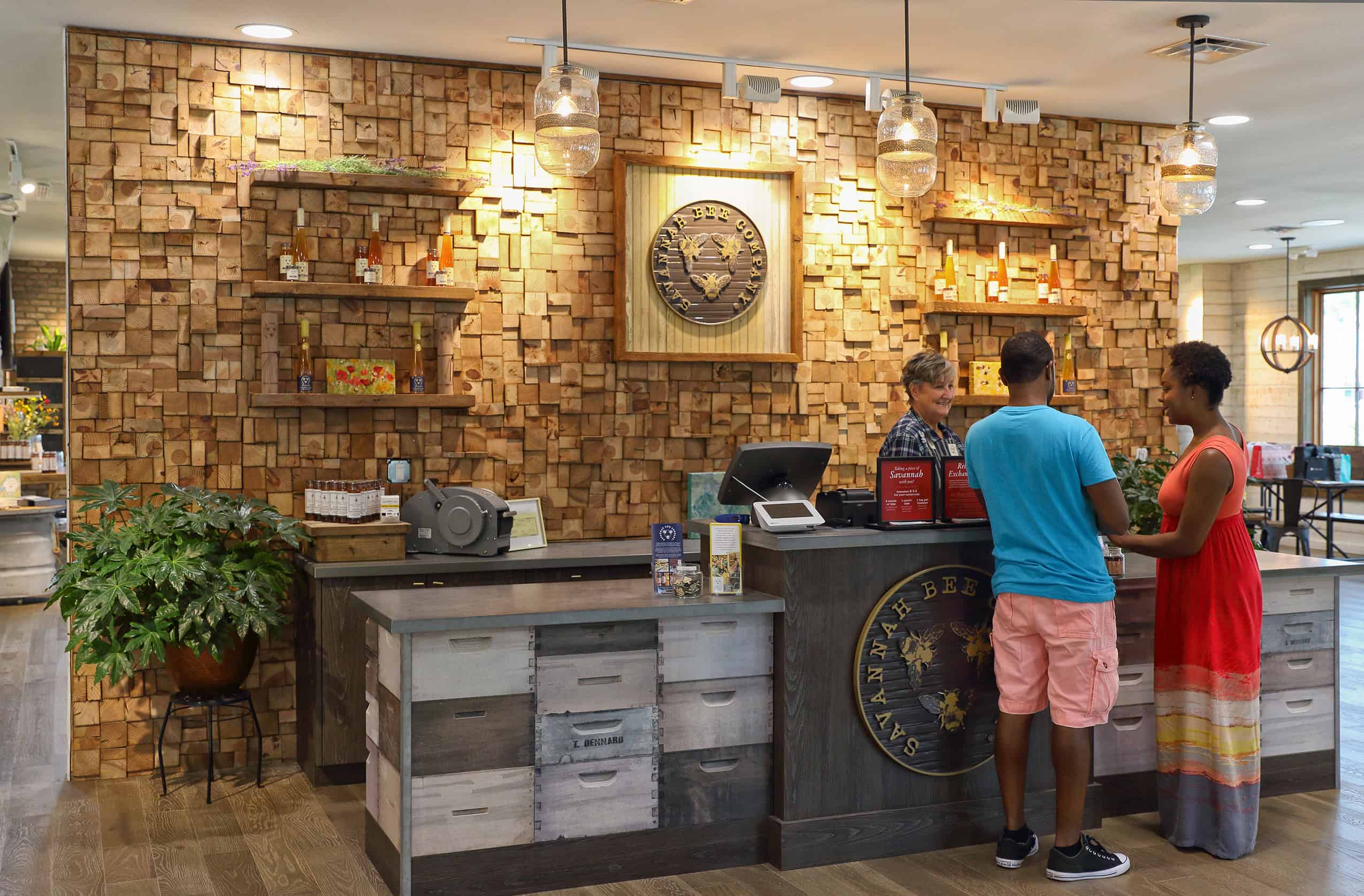 Savannah Bee Interior1